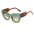 Occhiali da sole cat-eye con montatura verde e stanghette in tartaruga classica - Montatura Verde Lenti Sfumate Verde Giallo