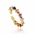 Detail eines vergoldeten Rings mit einer Reihe von lebhaften, bunten Zirkonia-Tropfen - Einheitsgröße (Einstellbar offen) / Bunte Zirkonia