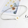 Silver elastic metal waist belt featuring a white daisy flower buckle for women - Silver Daisy Style