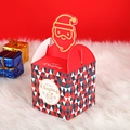 Caja de regalo navideña con asa de Papá Noel y patrones geométricos sobre fondo blanco - Geométrico-Papá Noel / Papá Noel Rojo
