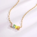 Collana a catena a graffetta dorata con ciondolo LOVE in smalto colorato accessorio donna - Collana LOVE Dopamina