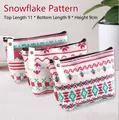 Ethnic style fabric coin purse with geometric patterns, red and green tones with zipper - Snowflake
