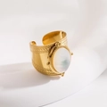 Anillo De Acero Y Titanio Con Nácar Blanco Versión Ancha / Abierto Ajustable