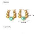 Detail von 18K vergoldeten herzförmigen U-Ohrringen mit Evil Eye Türkisanhängern - Goldenes Herz Evil Eye Stil (YYE023266)