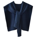 Gebreide sjaal van kernachtig garen in marineblauw met elegant gekruist knoopontwerp - Marineblauw