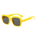 Retro Oversize Sonnenbrille mit gelbem quadratischem Rahmen und dunklen Gläsern - Gelber Rahmen Graue Linsen