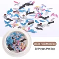 Makroaufnahme von 50 gemischten Zellstoffflocken für Nailart mit Engeln und Flügeln - 18# Flügel Engel (SP0014) / 50 Stk./Packung
