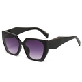 Gafas de sol geométricas de gran tamaño con montura negra y lentes de degradado púrpura - Montura Negra Lentes Gris Humo