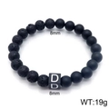 Bracelet en pierre de lave et agate avec une perle carrée noire portant la lettre 'D' - Initiale D (KB122526-Z)
