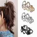 Elegantes pinzas para el cabello onduladas de metal en oro, plata y negro con pedrería - Combo Oro Plata Negro / Juego de 3 piezas como se muestra