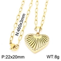 Collana in acciaio al titanio dorato con ciondolo a cuore traforato e micro-pave - Collana a Cuore Cavo (KN232002-KFC) / Oro