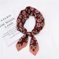 Carré de soie bordeaux avec motifs à pois et bordure orange pour femmes chic - Double Cercle Bordeaux
