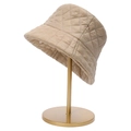 Detalle del sombrero de pescador acolchado caqui con tela de nailon resistente al viento - Caqui