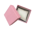 Elegante scatola quadrata rosa per orologi con trama in pelle e cuscino interno bianco - 8,5*8*5cm (Cuscino Incluso) / Rosa a Piccole Strisce