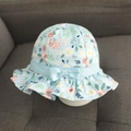 Cappello da sole in cotone azzurro per neonata con fiori rosa e fiocco decorativo - 47-49cm (6-12 Mesi) / Azzurro