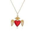 Dettaglio della collana placcata oro con cuore in smalto rosso e ali di zirconi - Cuore rosso ali corona