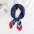 Elegant navy silk square scarf featuring gold horsebit pattern and red stripe accents - 70x70cm / Triple Buckle Navy