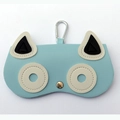 Étui à lunettes chat bleu clair en cuir PU avec mousqueton argenté et bouton-pression - Chien bleu