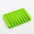 Green minimalist silicone soap dish with vertical ridges for fast drainage and non-slip grip - Square / Green