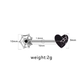 Dettaglio del piercing al capezzolo con ragnatela d'argento e cuore nero con dimensioni - Ragnatela Argento Cuore Nero (24020501-5)