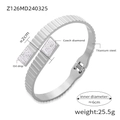Brazalete de acero de titanio plateado con diseño geométrico y pedrería brillante - Brazalete Color Acero (Z126)