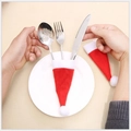 Mini bonnet de Noël rouge en peluche pour porte-couverts et décoration de table - Étui à Couverts en Tissu Gratté (6*12cm) / 10 pcs/Paquet