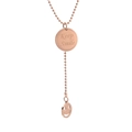 Detalle de cadena de bolas en oro rosa con colgante Keep Smile y cara sonriente - Oro rosa