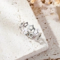 Anello A Stella Cava A Cinque Punte / Apertura Regolabile