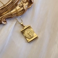 No. 3 Gold With Card