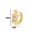 Pendiente huggie de tortuga dorada con incrustación de circón y dimensiones - Estilo Tortuga Grande de Circonita Clara (4#)