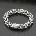 Pulsera de cadena tejida plateada para hombre con cierre cuadrado texturizado - 23CM / Plateado