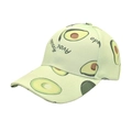 Detail van een lichtgroene honkbalpet met avocado-prints en geborduurde tekst - M (56-58cm) / Lichtgroen