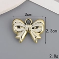 Goldschleife-Anhänger im Detail mit Maßen 3cm x 2.3cm und 2,8g Gewicht - 30mm*23mm Schleife / Gold