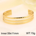 Dreilagiger gewellter Armreif in Gold-Finish, offenes Design mit 59x11mm Abmessungen - Wellendesignstil (KB185443-LO)