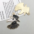 Front and back detail of gothic plague doctor mask pendants in black and gold alloy - Plague Doctor (25*32mm)