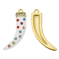 Ciondolo a corno etnico con strass colorati e retro dorato su smalto bianco - Ciondolo corno smaltato / Bianco