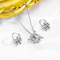 Set di gioielli in argento con fiori 3D, collana con chiusura OT e orecchini abbinati - Set collana e orecchini / Argento