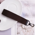 Porte-clés minimaliste en ruban tressé marron chocolat avec mousqueton en métal noir - Marron