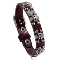 Bracciale punk in pelle marrone con borchie a teschio argento e chiusura a fibbia regolabile - Marrone Scuro