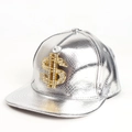 Silberne Hip-Hop-Kappe in Schlangenoptik mit goldenem Dollarzeichen aus Strasssteinen - PU-Leder / Silber