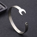 Bracciale punk in acciaio inossidabile con design a chiave e finitura argento opaco - Color Acciaio