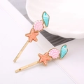 Set de horquillas doradas con temática marina con estrellas de mar y conchas de colores - Par Rosa