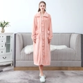 Pink long-sleeved flannel bathrobe with lace trim and pockets for winter warmth - M / Smoky Pink