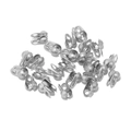 Primer plano de cuentas de engaste de acero inoxidable mate para creación de collares - Pequeño DI 1,6 mm / Color Acero