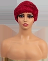 Peluca de cabello humano pelirrojo corto ondulado estilo pixie en cabeza de maniquí - Rojo