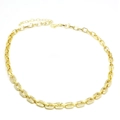 Detail der Goldkette im Hip-Hop-Stil mit Karabinerverschluss und Zirkonia-Gliedern - Grobe Halskette Mit Rundem Ring Und Vollbesatz Zirkon