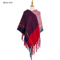 Mantella poncho da donna a quadri rossi e blu con nappe spesse sul bordo - Quadri Rossi (QPJ4-01#)