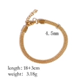 Dettaglio del bracciale in acciaio inossidabile dorato da 4,5mm con chiusura a moschettone - LA02-Catena a sfere a 3 saldature-Oro