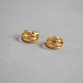 Orecchini a lobo intrecciati a tre cerchi placcati in oro per un look quotidiano chic - Oro