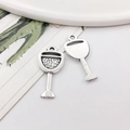 Ciondolo a calice di vino in argento per gioielli fai-da-te, bracciali e collane - Coppa di vino in argento antico 10552